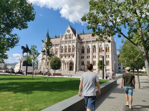 photo_2022-08-16_21-18-00